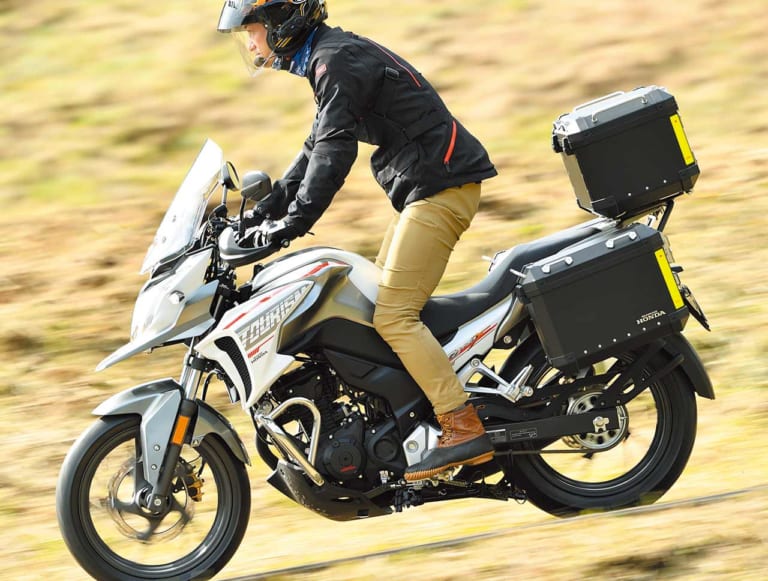 五羊ホンダ CB190X|’20新車バイク総覧〈150〜250cc車検レス|外国車〉アジアン輸入車GPX他