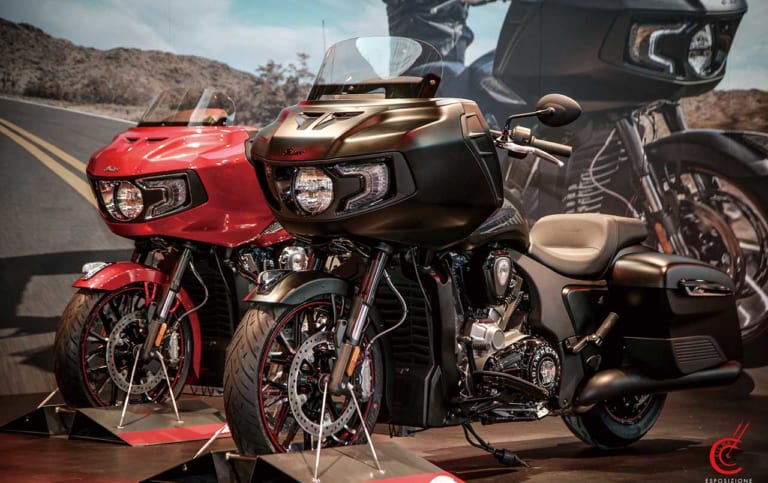 インディアン チャレンジャー ダークホース|’20新車バイク総覧〈大型クルーザー|インディアン〉新型チャレンジャーetc.