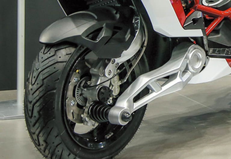 イタルジェット ドラッグスター200/125|’20新車バイク総覧〈スクーター|外国車#2/3〉イタルジェット ベスパ ランブレッタ他