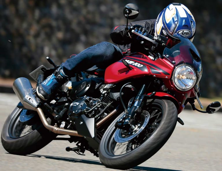 GPX ジェントルマンレーサー200|’20新車バイク総覧〈150〜250cc車検レス|外国車〉アジアン輸入車GPX他