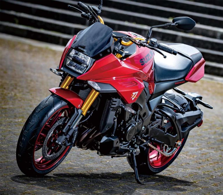 スズキ KATANA 赤|市販化熱望!”赤刀&艶無黒刀”見参【KATANA唯一無二の存在感を特別色で表現】