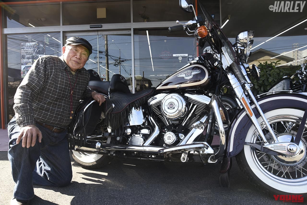 Hさんとマイパフォーマンス社長所有のヘリテイジスプリンガー|父・子・孫、3代揃ってハーレーを走らせる喜び 【ハーレーダビッドソンとともに】