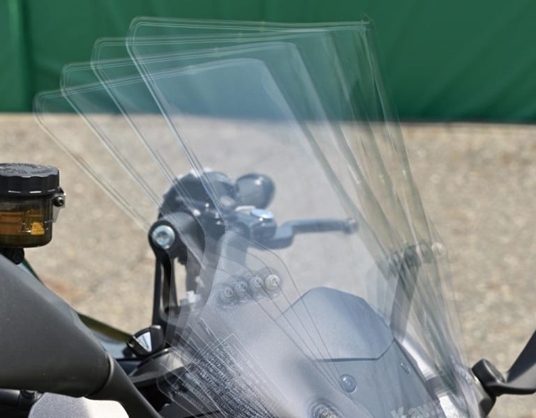 カワサキ ニンジャ1000SX|’20カワサキ新型1000cc×2台を跨ぎ比べ【ニンジャ1000SX|Z H2】