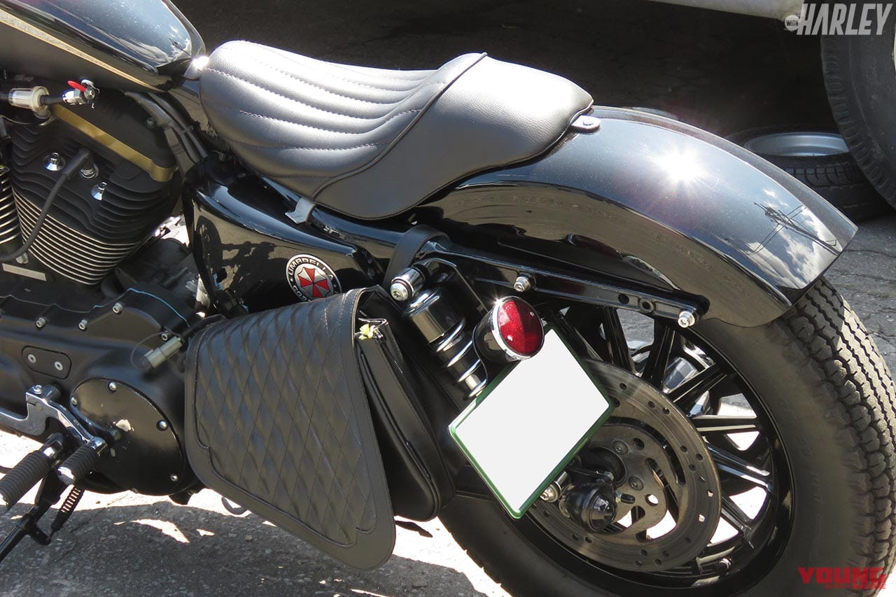 ハーレーダビッドソンXL883R S&Fモーターサイクルカスタム|ハーレー スポーツスター883Rカスタム【軽快なフットワークとシャープなルックス】