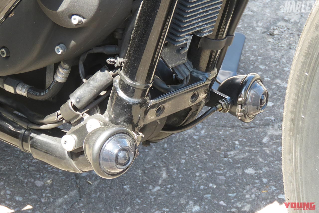 ハーレーダビッドソンXL883R S&Fモーターサイクルカスタム|ハーレー スポーツスター883Rカスタム【軽快なフットワークとシャープなルックス】