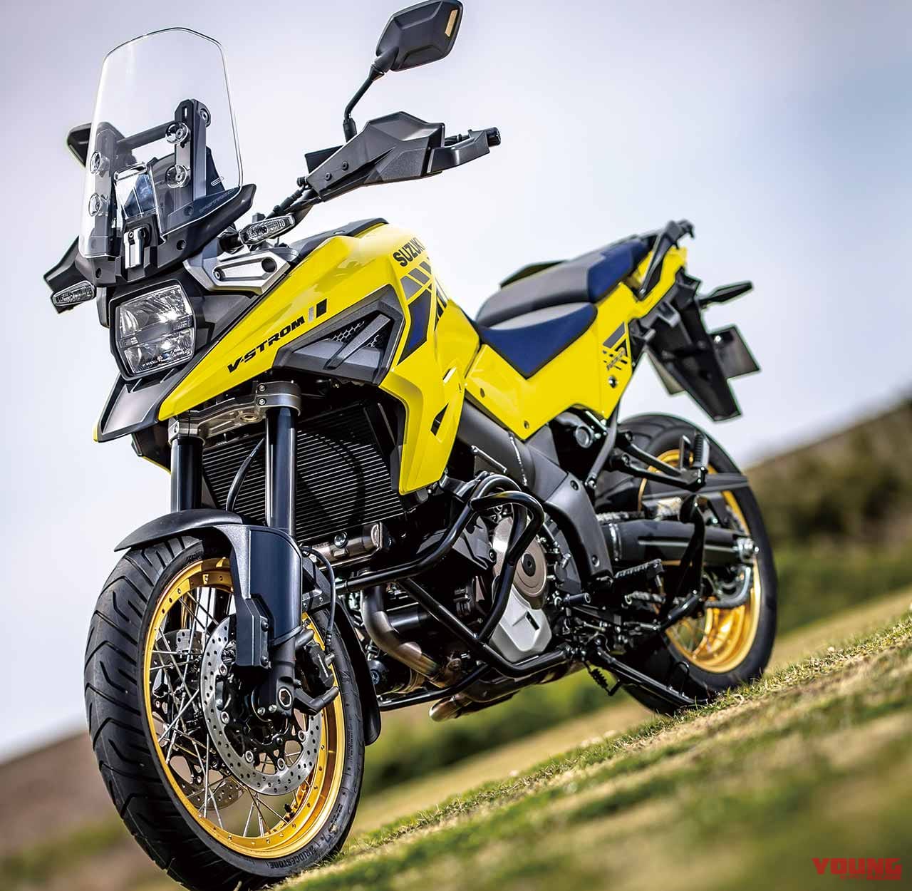 |’20スズキVストローム1050は価格据え置き143万円、充実仕様のXTは+8.8万円