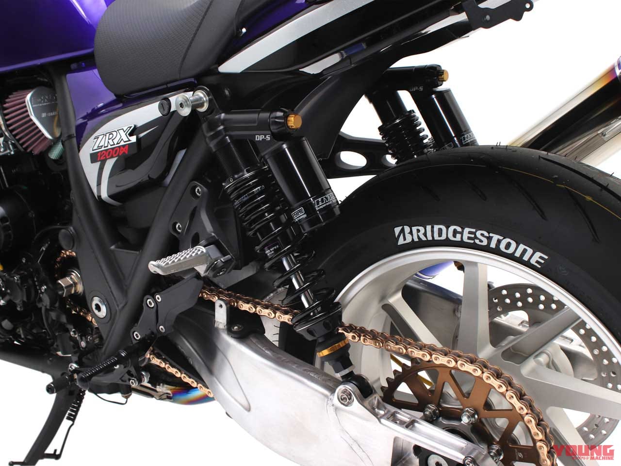 カワサキZRX1200ダエグ アクティブカスタム|’20新作カスタムスタイル〈アクティフ〉×4モテル【KATANA etc.】