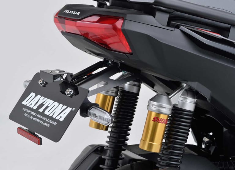 ホンダADV150 デイトナカスタム|’20新作カスタムマシン〈デイトナ〉×3モデル【ハンターカブ、レブル、ADV150】