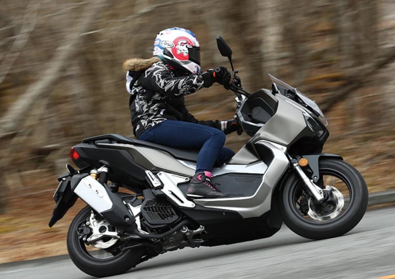 ホンダ ADV150|岡崎静夏の’20ホンダADV150試乗インプレ【これぞスクーターの新基準】後編