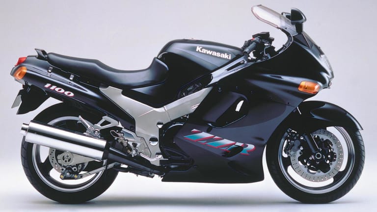 カワサキ ZZ-R1100|時代を切り拓いた革新のエポックマシン:カワサキZZ-R1100【大型初・ラムエア】