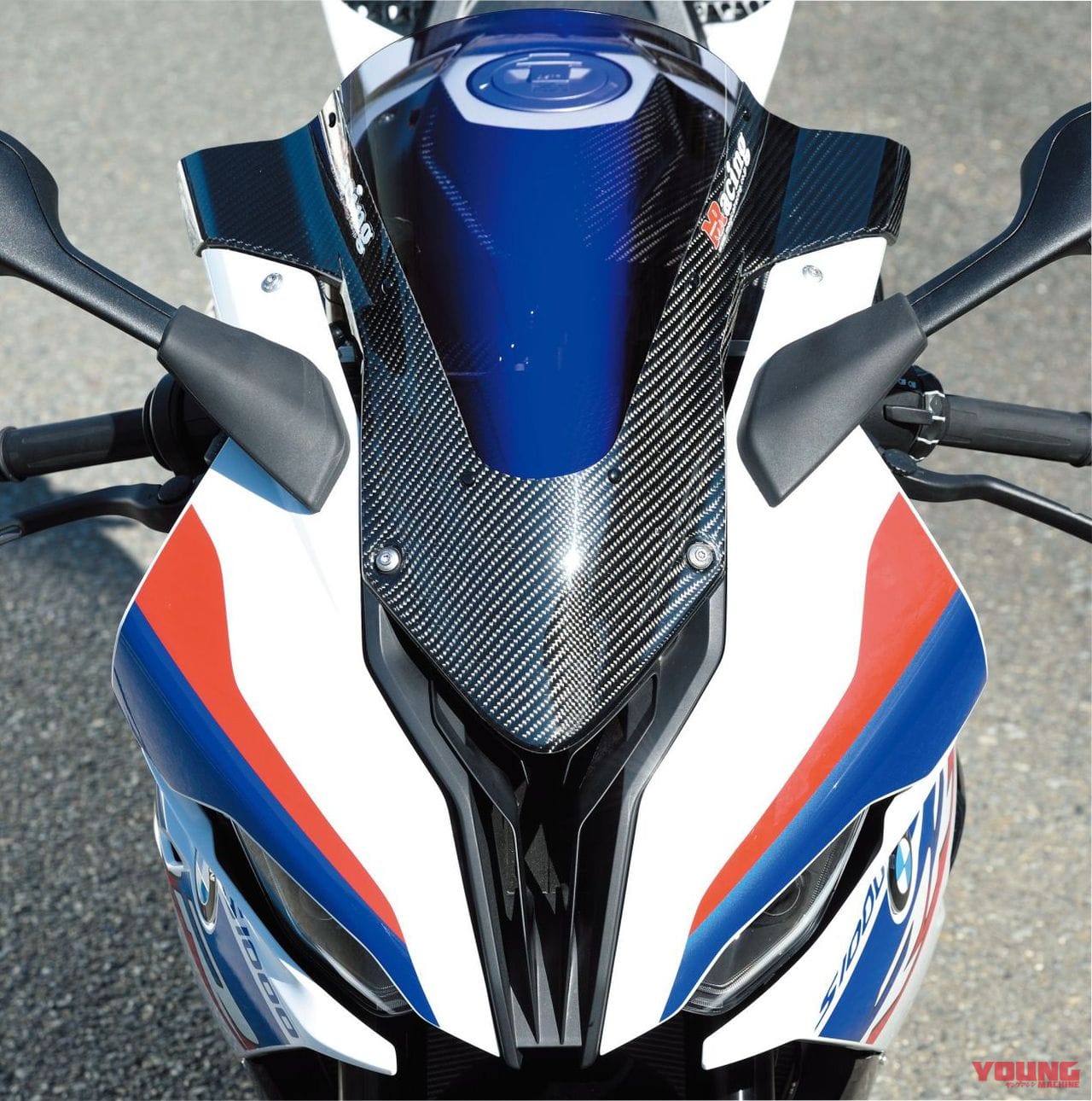 マジカルレーシングBMW S1000RRカスタム|’19 BMW S1000RRマジカルレーシングカスタム【カーボンボディパーツ装着】