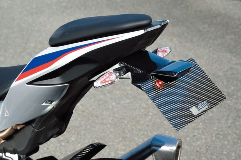 マジカルレーシングBMW S1000RRカスタム|’19 BMW S1000RRマジカルレーシングカスタム【カーボンボディパーツ装着】