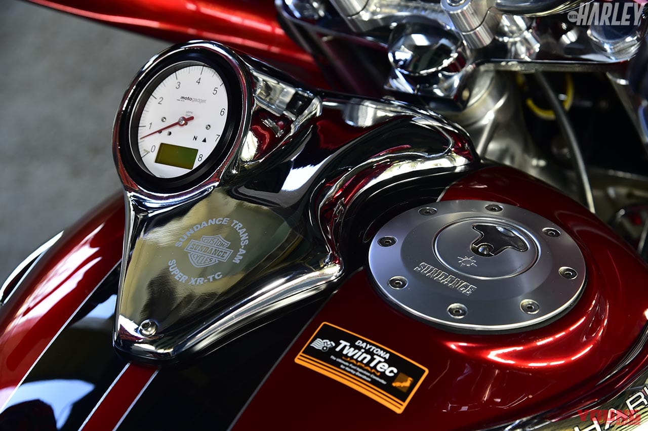 メーターまわり|アメリカ大陸横断前提のハーレー最強ホッドロッドツアラー・サンダンス「トランザム」