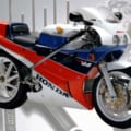 もう2度と手に入らないはずだった…！ RC30（ホンダ VFR750R）再生産部品が半端ない