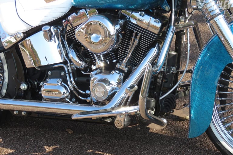 ハーレーダビッドソン Harley-Davidson FLSTC ヘリテイジソフテイルクラシック 1450 キャブ 外装フルカスタム チョロ チカーノ  9,981km 手元150 2005年 FLSTC 1450 ヘリテイジ ソフテイル クラシック TC88 キャブ