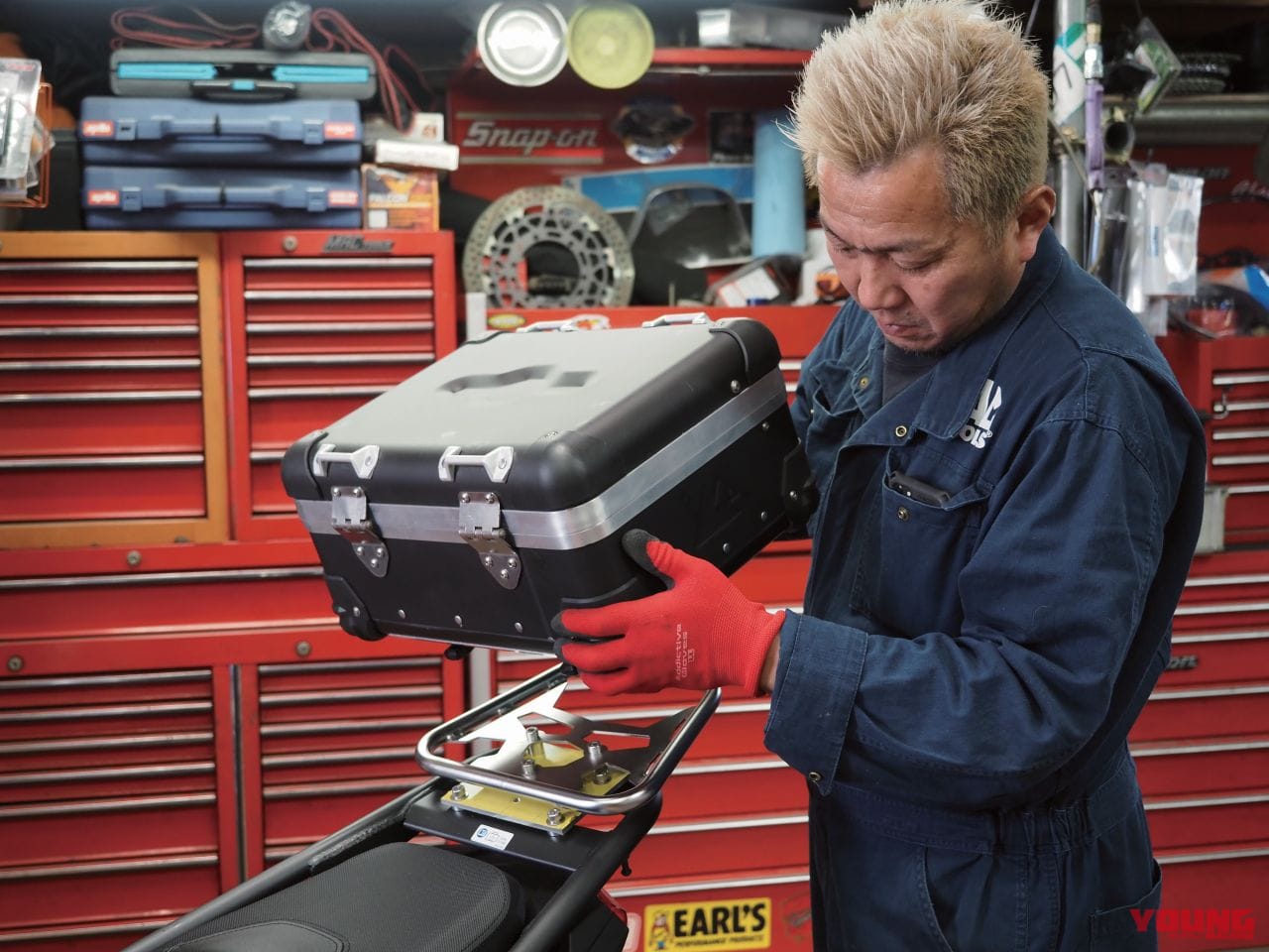 ホンダADV150ラリーカスタム|「ADV150ラリー」カスタムプロジェクト#2【トップケース取り付けステー制作開始】