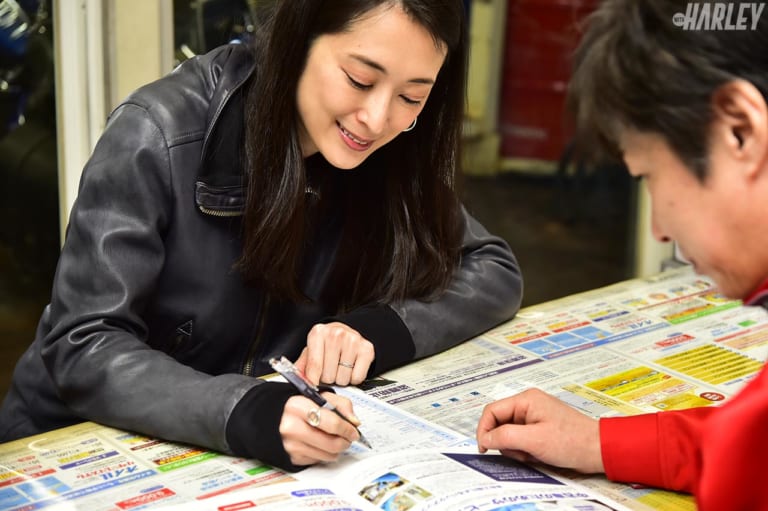 レッドバロンでハーレー購入大作戦|レッドバロンでハーレーダビッドソン購入大作戦【愛佳&朱香、お気に入り購入の顛末】