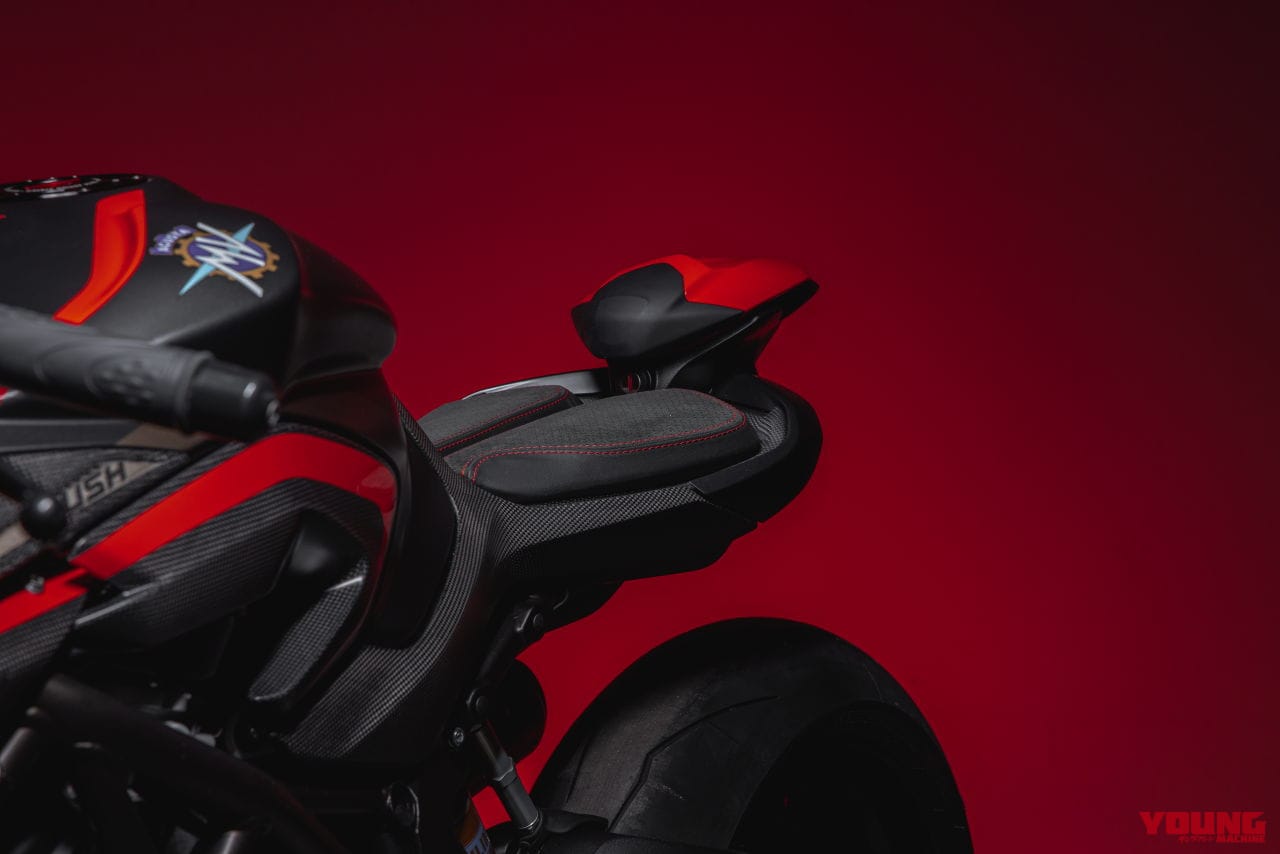 MV AGUSTA RUSH 1000|世界で300台のハイパーカフェレーサー! MVアグスタ「RUSH 1000(ラッシュ)」限定版が生産開始