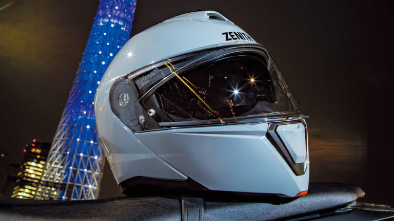 ヤマハ YJ-21ゼニス|Amazonでバイク用品もセール中! “ブラックフライデー”対象商品ピックアップ〈デイトナ/コミネ/ヤマハ etc.〉