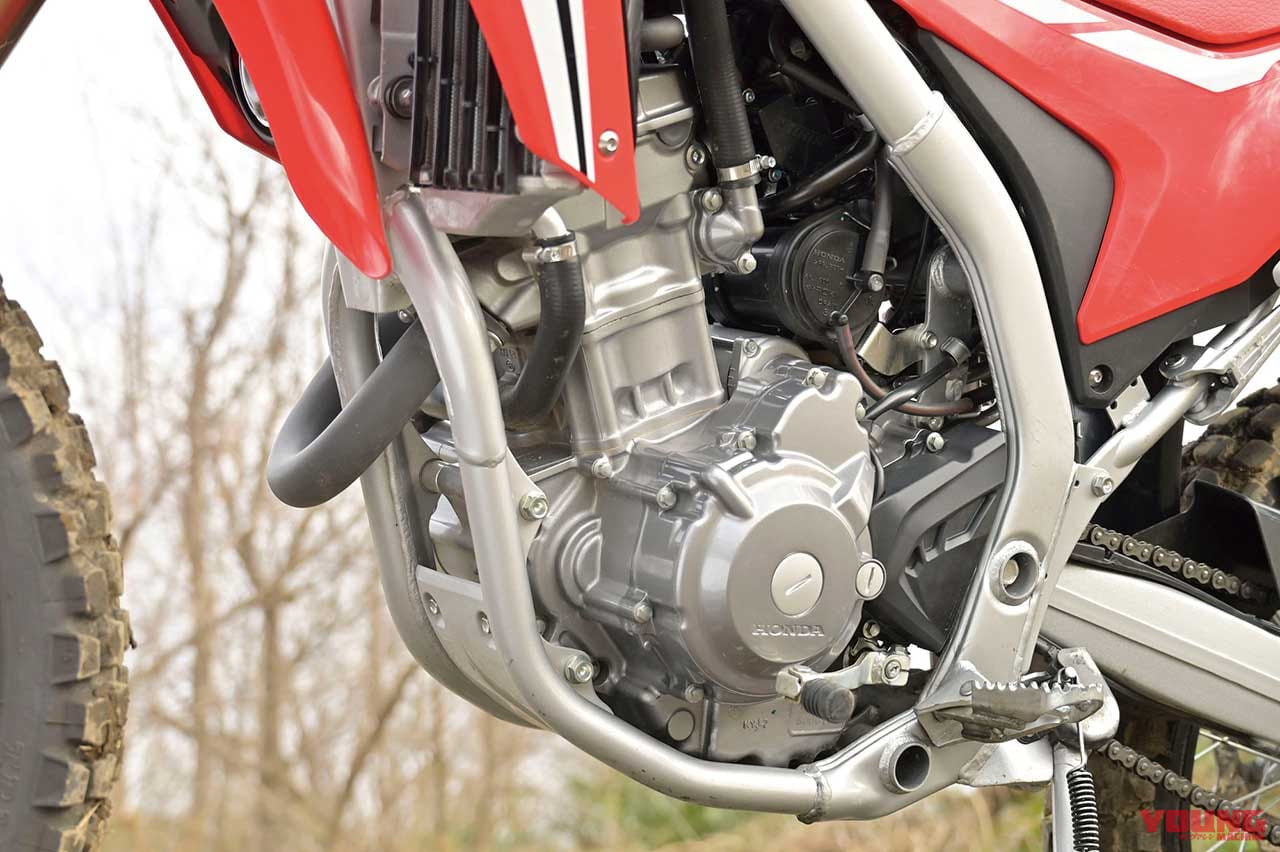ホンダ CRF250Lのエンジン|KLX230/CRF250L/セロー250FE徹底比較【#5 サス|エンジン|積載性】