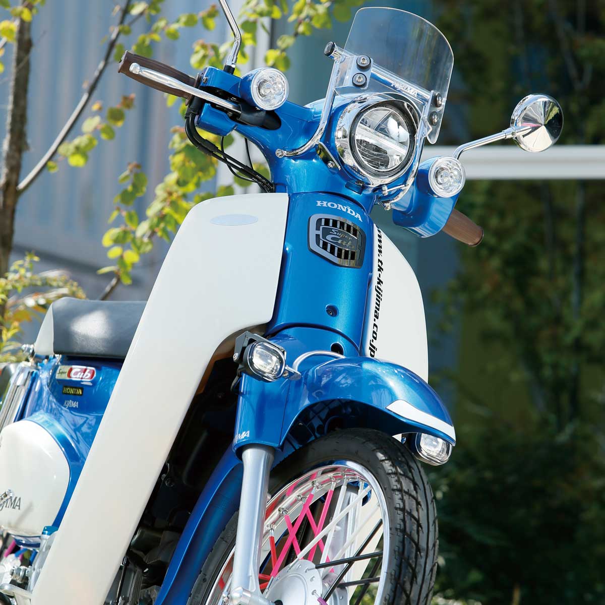 ホンダスーパーカブc125 110 キジマ新作カスタムドレスアップスタイル Webヤングマシン 最新バイク情報 ホンダスーパーカブc125 110 キジマ新作カスタムドレスアップスタイル Webヤングマシン 最新バイク情報