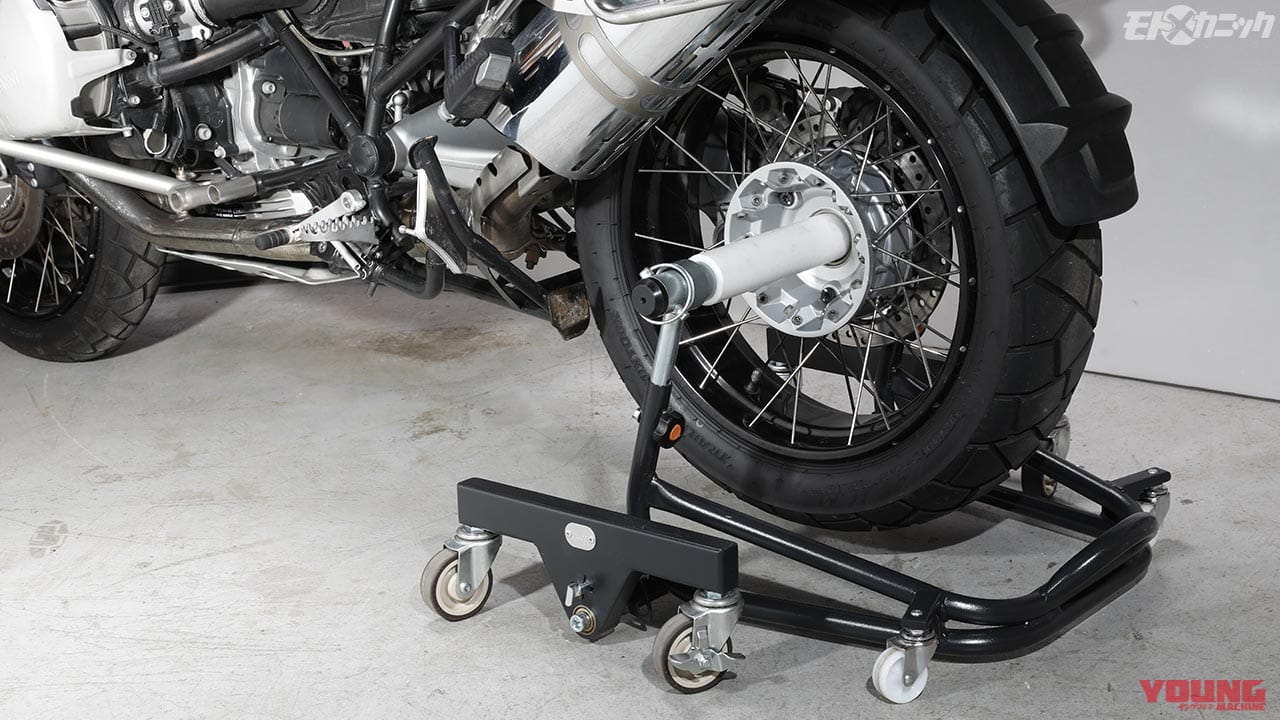 キャスター付きで縦横無尽に押せる画期的なメンテナンススタンド ガレージレボ Webヤングマシン 最新バイク情報 キャスター付きで縦横無尽に押せる画期的なメンテナンススタンド ガレージレボ Webヤングマシン 最新バイク情報