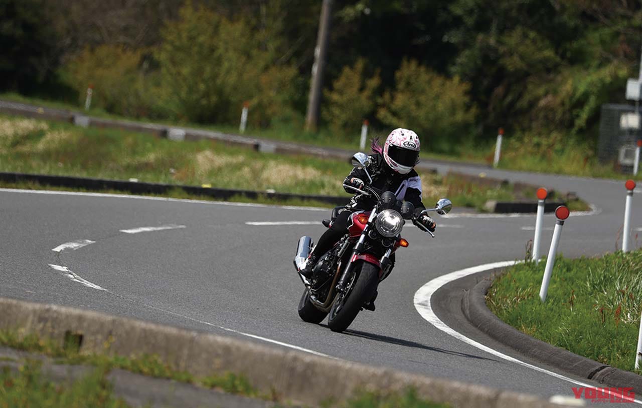 岡崎静夏の’20ホンダCB400 SF試乗インプレ|岡崎静夏の’20ホンダCB400 SF試乗インプレ後編【優れたスポーツのツール】