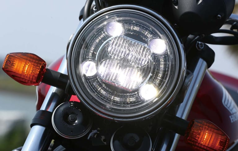 岡崎静夏の’20ホンダCB400 SF試乗インプレ|岡崎静夏の’20ホンダCB400 SF試乗インプレ後編【優れたスポーツのツール】