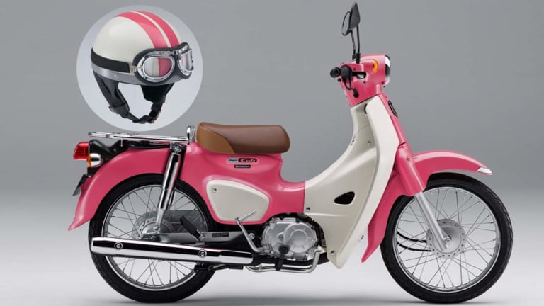 スーパーカブ110・『天気の子』ver.|ピンクのカブ……ホンダ「スーパーカブ50/スーパーカブ110・『天気の子』ver.」受注期間限定発売