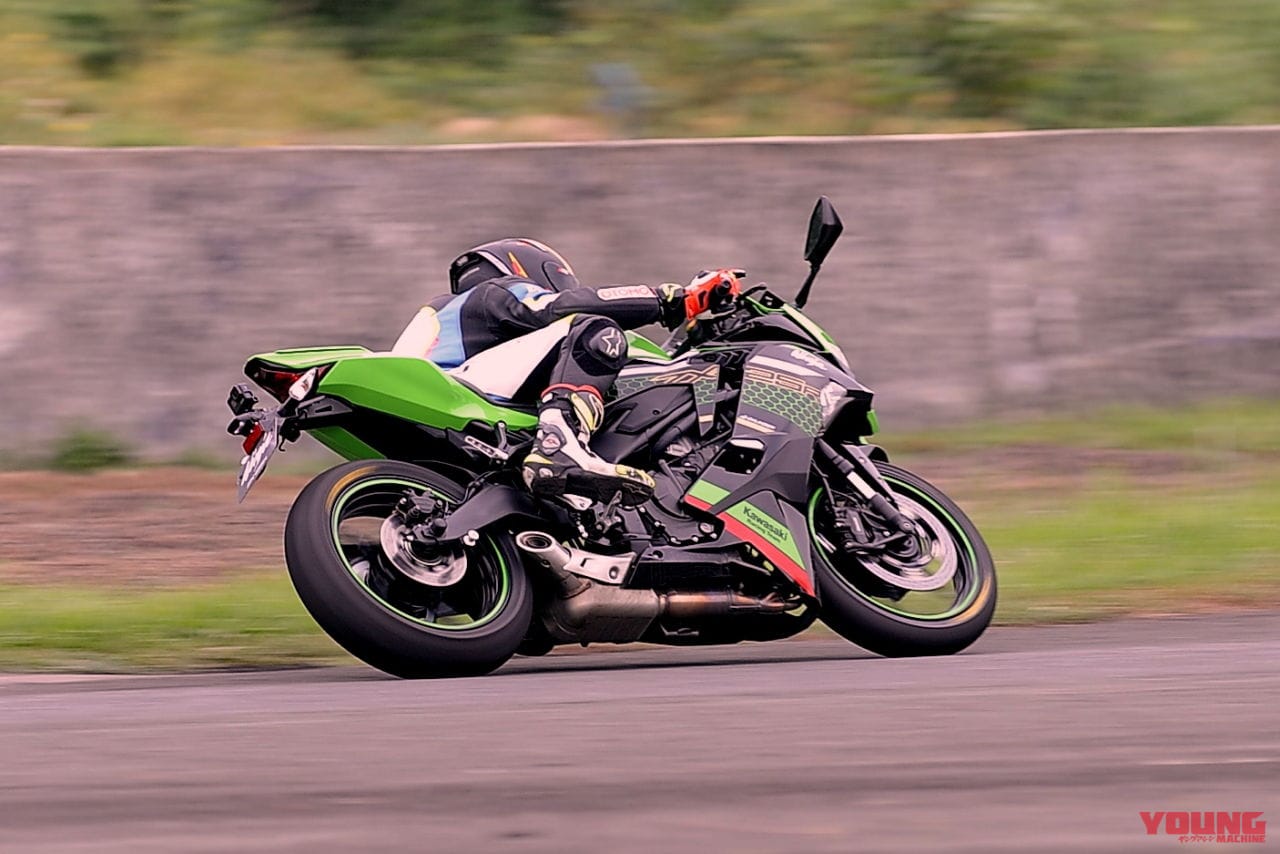 カワサキ ニンジャZX-25R|【試乗速報】ニンジャZX-25R「最高速186km/h、まだまだ伸びそうだ」50ps仕様に乗った!