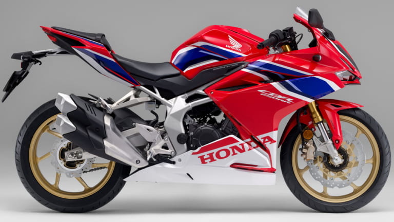 HONDA CBR250RR|中古相場もわかる! ホンダ「CBR250RR」歴代モデル図鑑【2020年モデル:ZX-25Rを迎撃するアップデート】