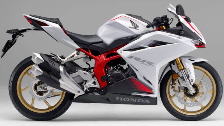 HONDA CBR250RR|中古相場もわかる! ホンダ「CBR250RR」歴代モデル図鑑【2020年モデル:ZX-25Rを迎撃するアップデート】