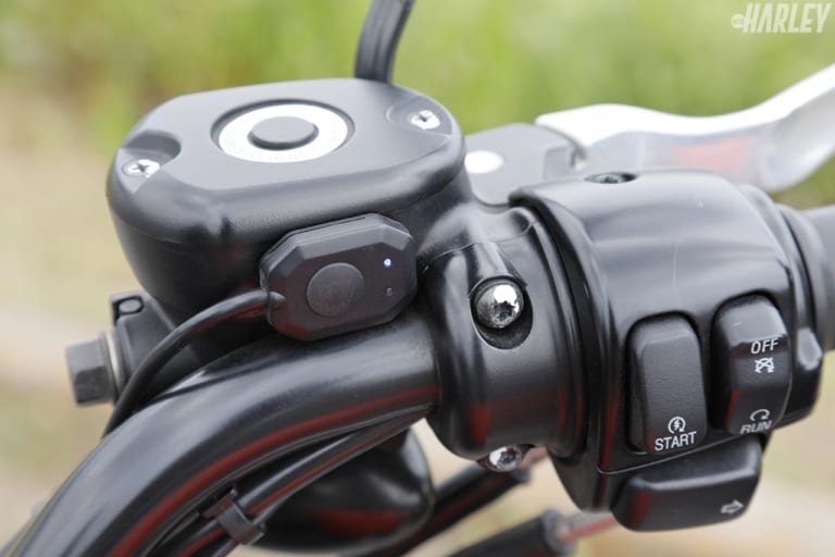 GPS搭載 ETC2.0車載器「MSC-BE700E」ハーレー装着レポート|GPS搭載 ETC2.0車載器「MSC-BE700E」をハーレーに装着してみた