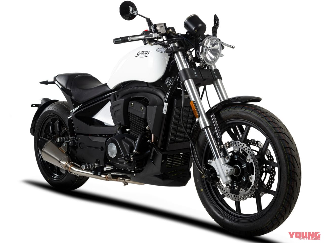 レオンアート パイルダー125|水冷2気筒エンジンで38万円から! 原付二種カスタムバイク、スペイン「レオンアート」日本上陸
