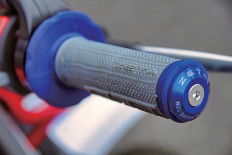 ヤマハ セロー250ファイナルエディション 野崎史高スペシャル|ヤマハ セロー250ファイナルエディション 野崎史高スペシャル発売