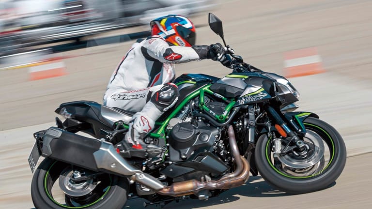 ’20カワサキ Z H2実測試乗|’20カワサキ Z H2実測ライディング検証#2【最高速度300km/hに迫る!?】