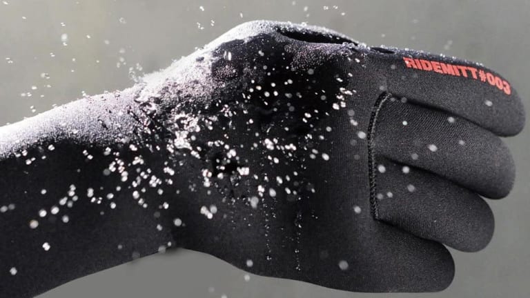 旅プロが指南する雨対策のノウハウ#3:グローブ・カバー【防水性&操作性重視】|旅プロが指南する雨対策のノウハウ#3:グローブ・カバー【防水性&操作性重視】