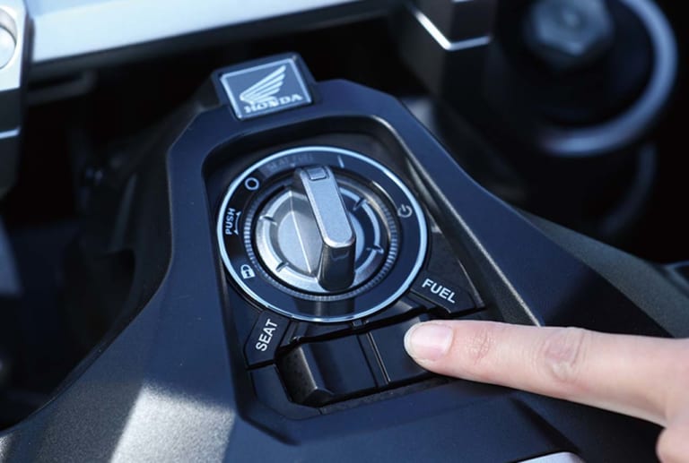 岡崎静夏のホンダX-ADV試乗インプレッション|岡崎静夏のホンダX-ADV試乗インプレ後編【通勤からロングツーリングまで幅広対応】