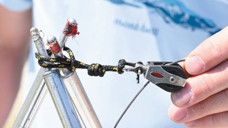 憧れの焚き火に挑戦!【ソロで楽しむバイクキャンプ入門】|炭火で焼けば何でも美味い、キャンプ焚き火に挑戦【ソロで楽しむバイクキャンプ入門】