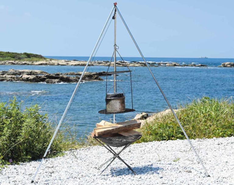 憧れの焚き火に挑戦!【ソロで楽しむバイクキャンプ入門】|炭火で焼けば何でも美味い、キャンプ焚き火に挑戦【ソロで楽しむバイクキャンプ入門】