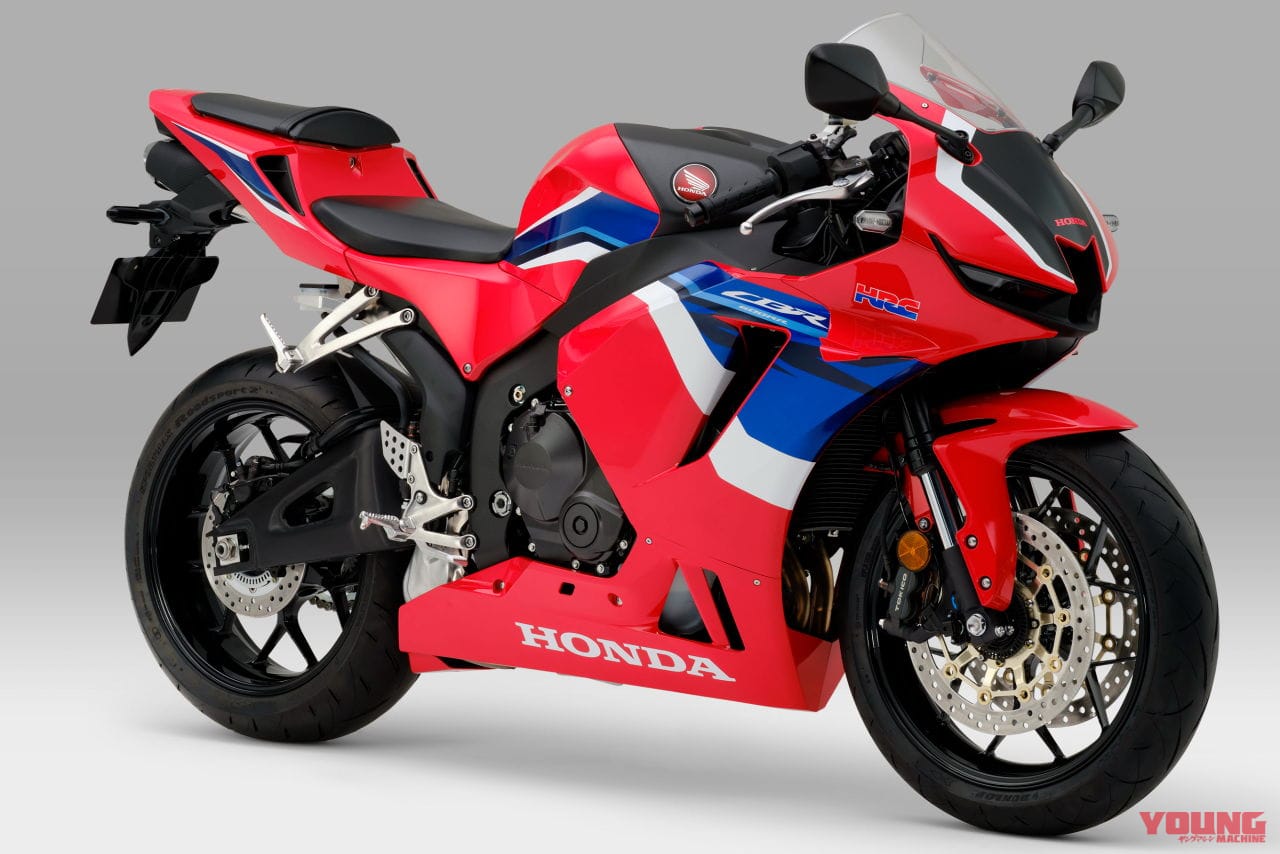 ホンダCBR600RR 2021年モデル|ホンダCBR600RRが新型に転生! ウイング装備でパワモ、トラコン、ウイリー制御、エンブレ制御も