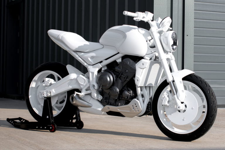 トライアンフ「トライデント」デザインプロトタイプ|トライアンフ「トライデント」復活! プロトタイプ発表からの実車は来春|ミドルクラスに新風