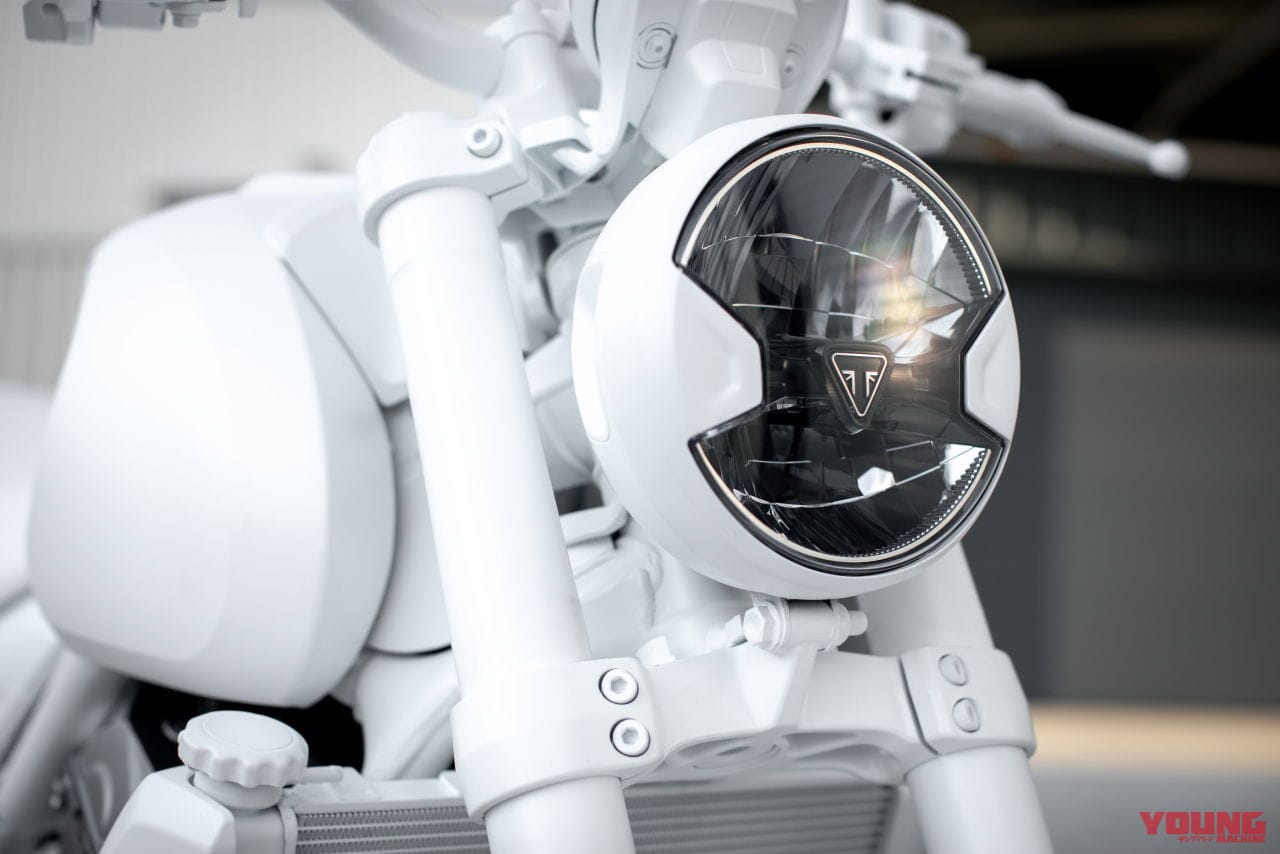 トライアンフ「トライデント」デザインプロトタイプ|トライアンフ「トライデント」復活! プロトタイプ発表からの実車は来春|ミドルクラスに新風