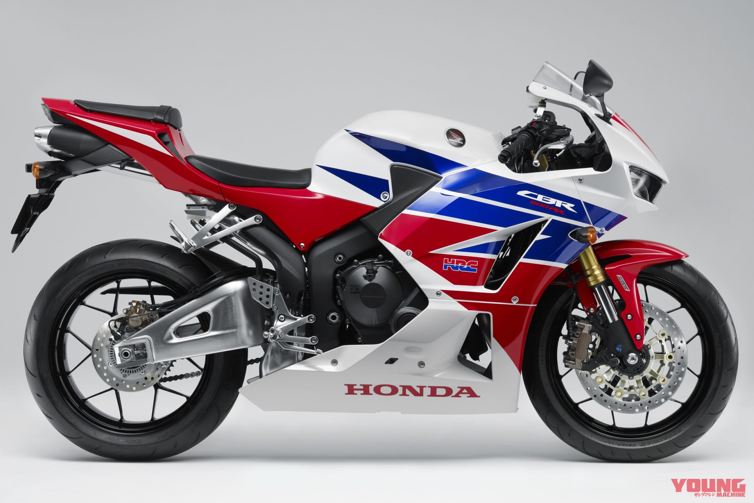 ホンダ CBR600RR 2013年|ホンダ新型CBR600RRの姿をキャッチ! シフターや足まわりはどうなっている?
