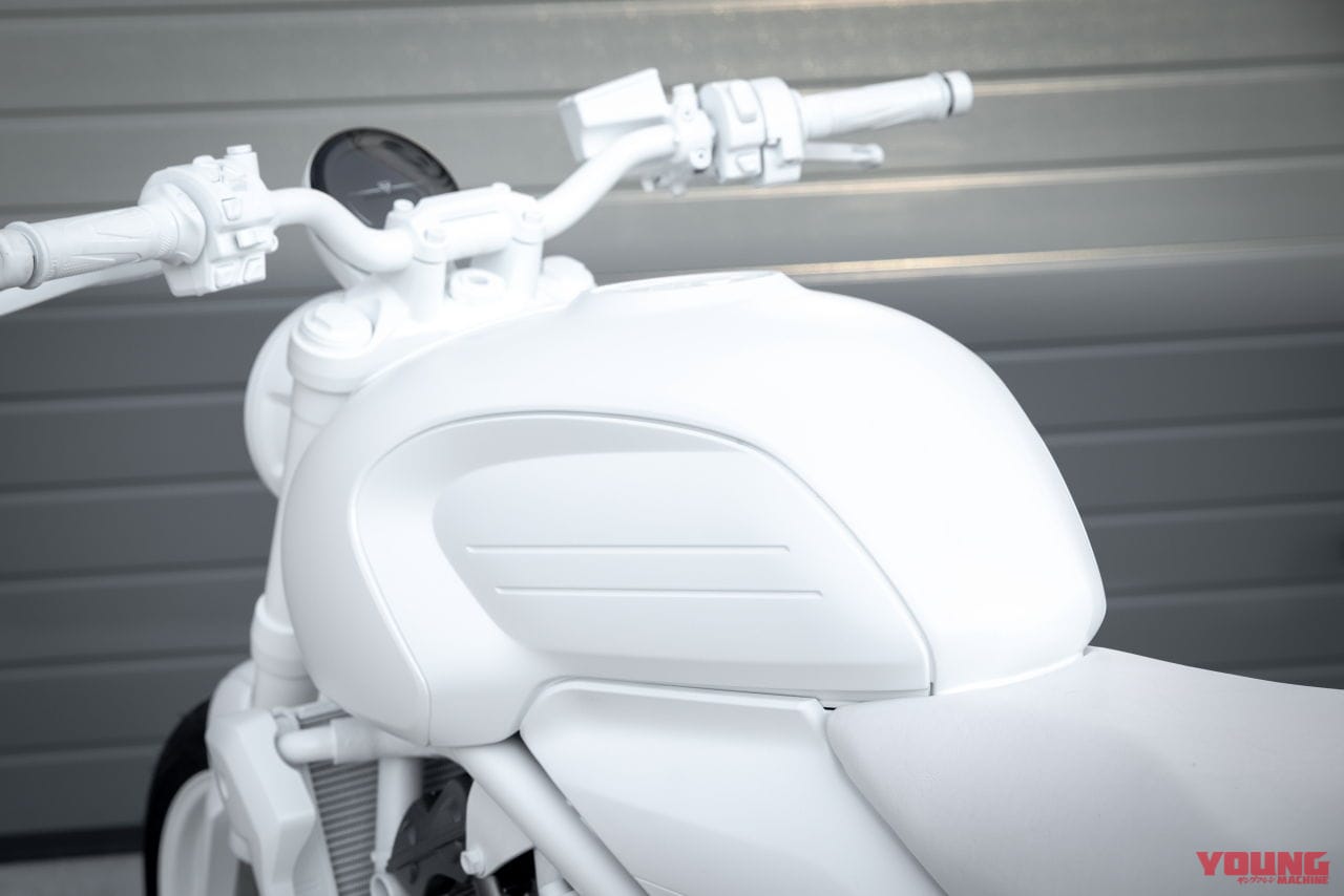 トライアンフ「トライデント」デザインプロトタイプ|トライアンフ「トライデント」復活! プロトタイプ発表からの実車は来春|ミドルクラスに新風