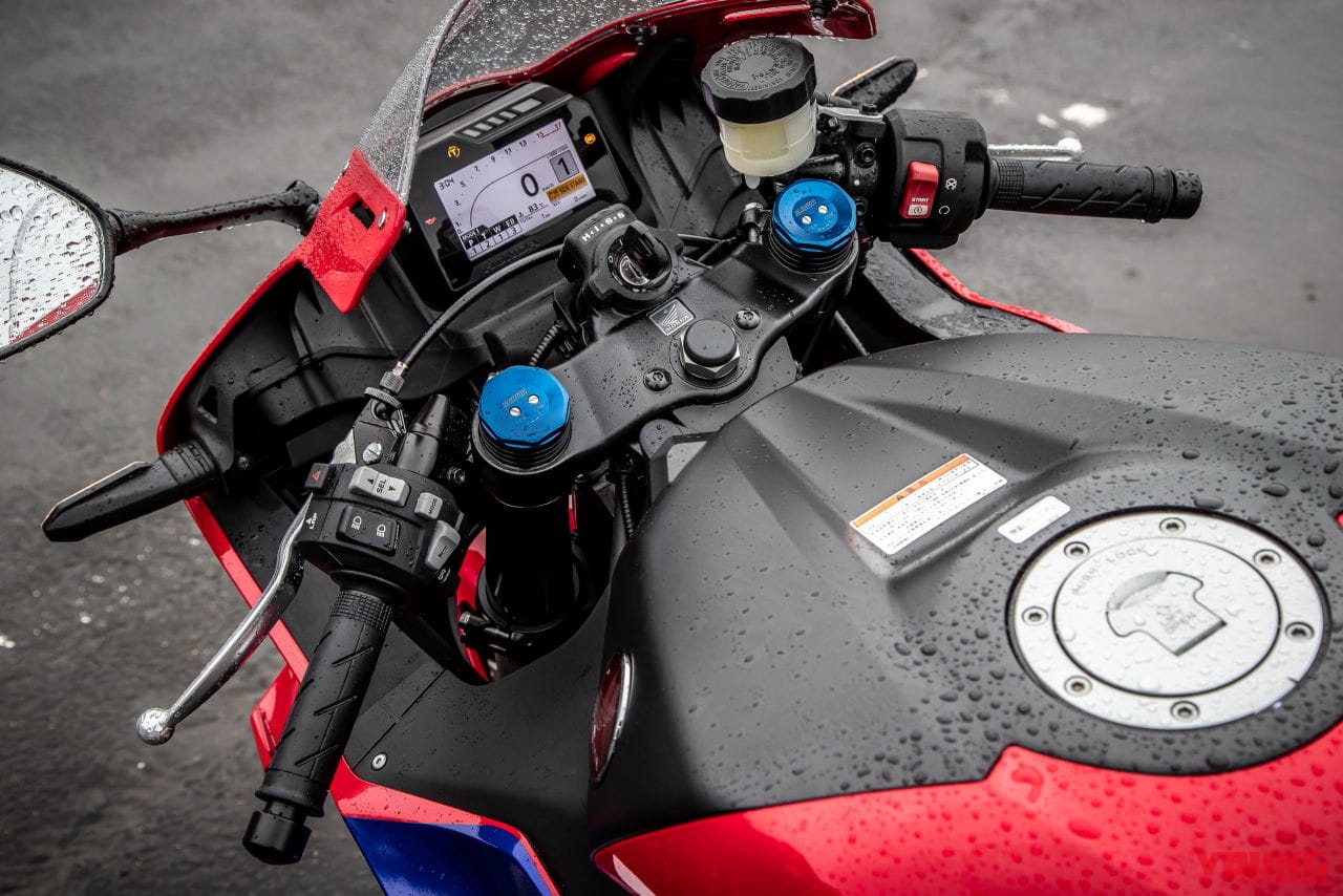 ホンダ CBR600RR|ホンダ新型CBR600RRの姿をキャッチ! シフターや足まわりはどうなっている?