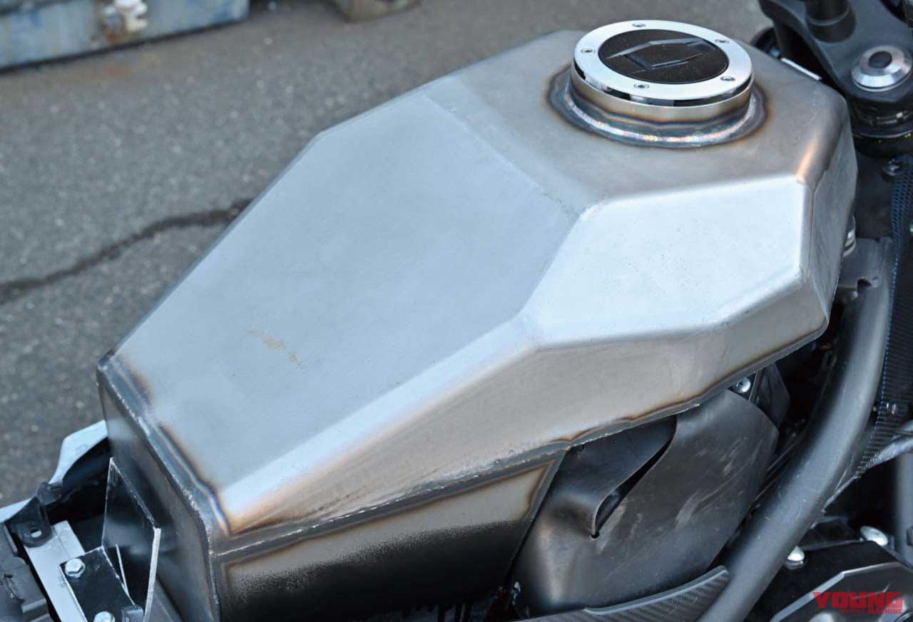 |Z900RSが名車ローソンレプリカに即変身!【ドレミコレクションのコスプレスタイル】