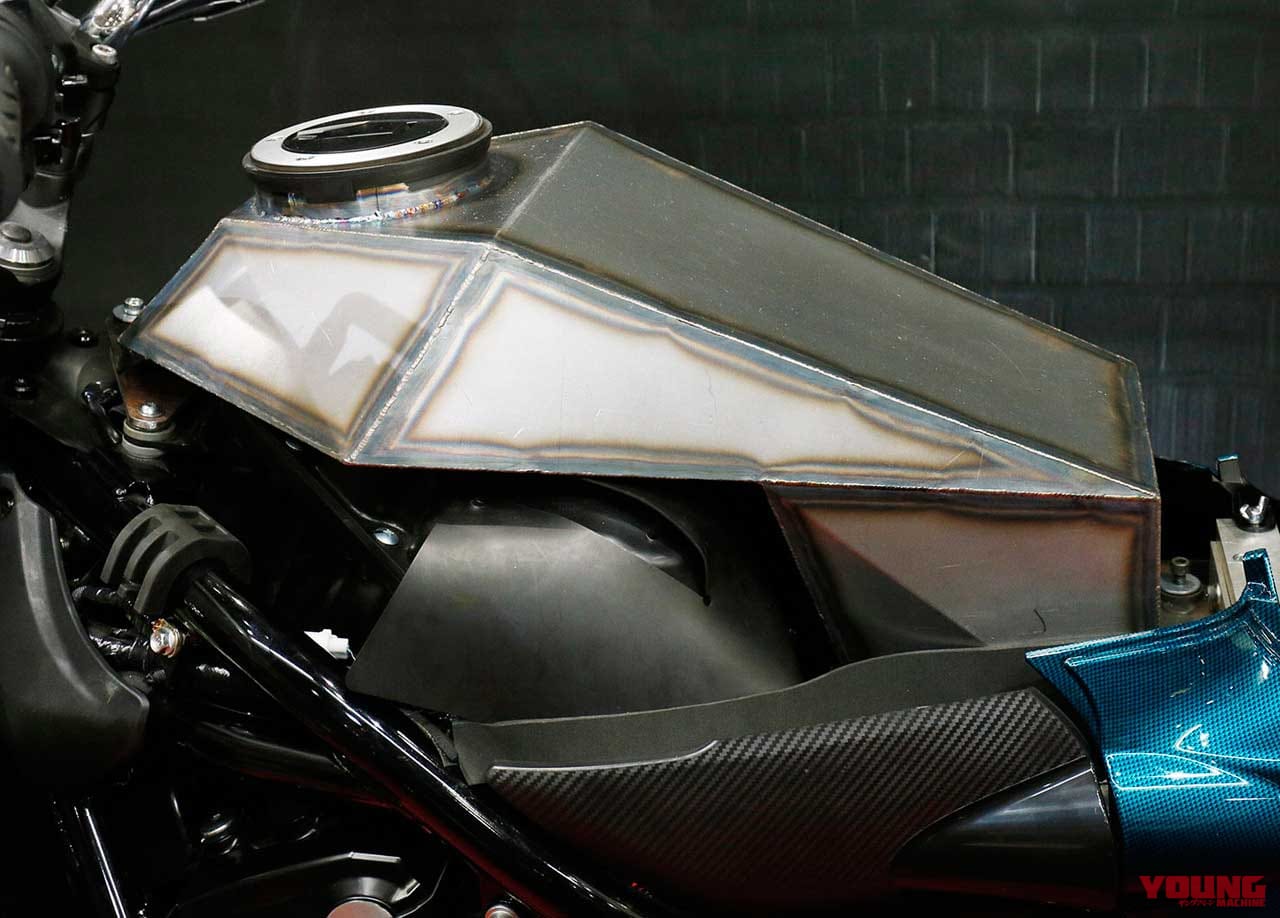 |Z900RSが名車ローソンレプリカに即変身!【ドレミコレクションのコスプレスタイル】