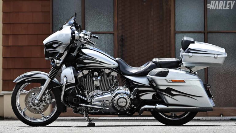 ハーレーダビッドソンFLHXSEストリートグライドCVOカスタム|最高級ツアラー・ストリートグライドCVOをカスタム【ハーレートレンドNEWS】
