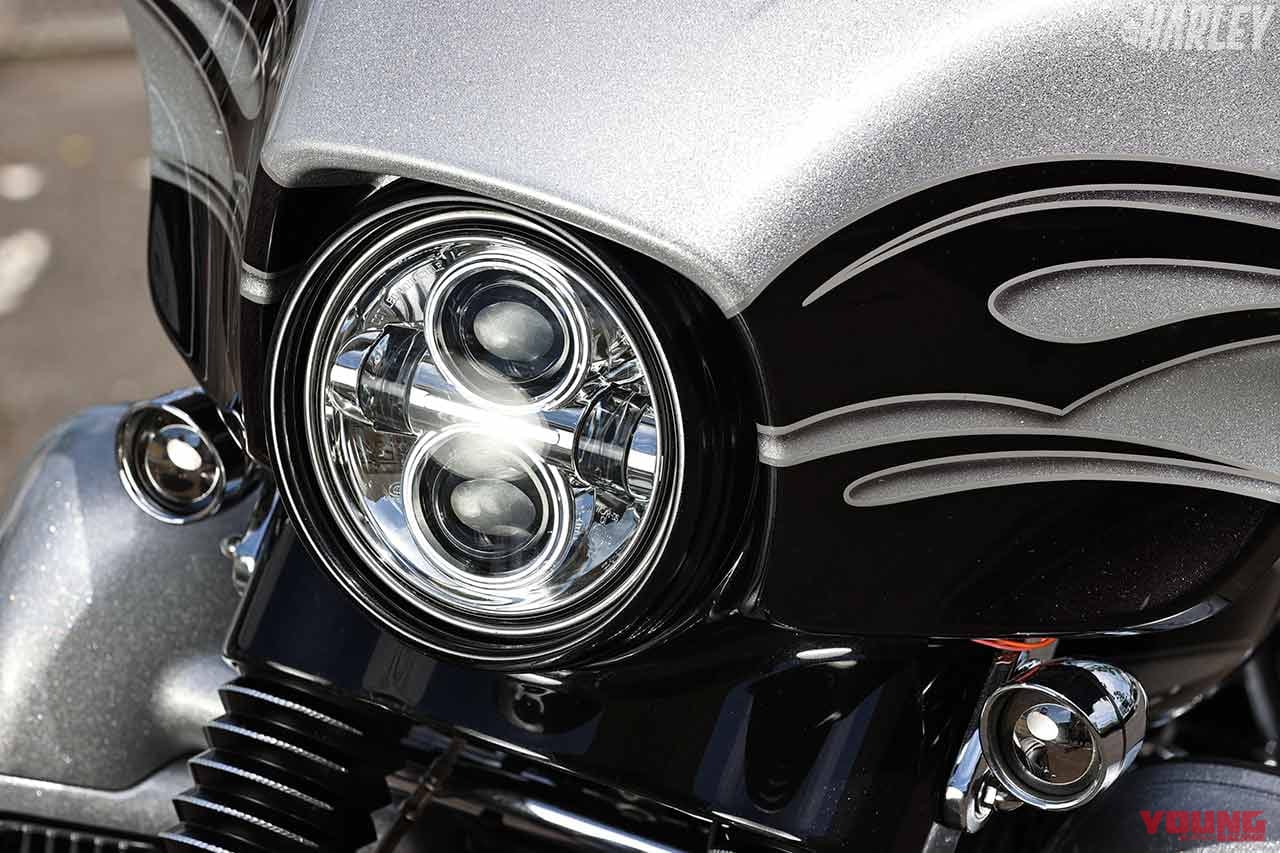 ハーレーダビッドソンFLHXSEストリートグライドCVOカスタム|最高級ツアラー・ストリートグライドCVOをカスタム【ハーレートレンドNEWS】